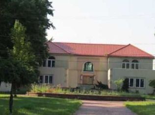 6741 Big Creek Pkwy, Middleburg Heights, OH 44130
