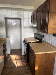 1016 S Pershing Ave, Wichita, KS, 67218