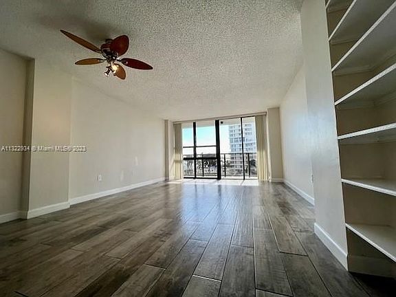3rd image of 600 NE 36th St APT 408