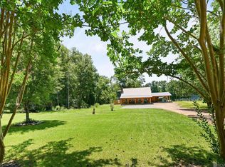 6407 Pohlman Rd, Saint Francisville, LA 70775