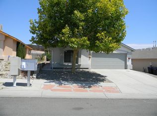 3909 Suntrail Rd NW, Albuquerque, NM 87114