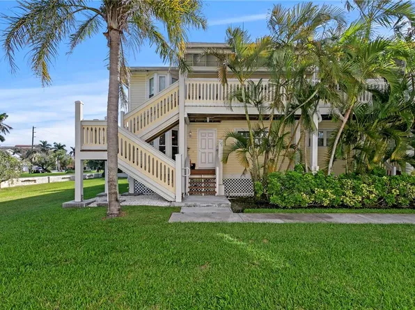 10399 Paradise Blvd #106B, Saint Petersburg, FL 33706