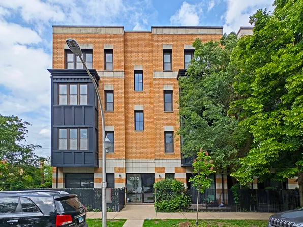 2243 N Lister Ave APT 402, Chicago, IL 60614