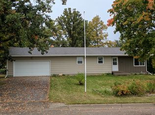 433 4th Ave SW, Clearbrook, MN 56634