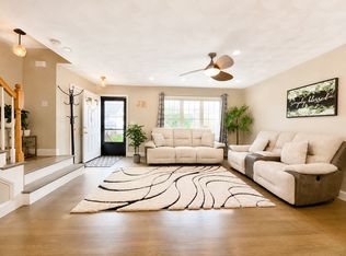 39 Curve St, Dedham, MA 02026