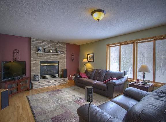 5th image of 18850 Woodland Acres S