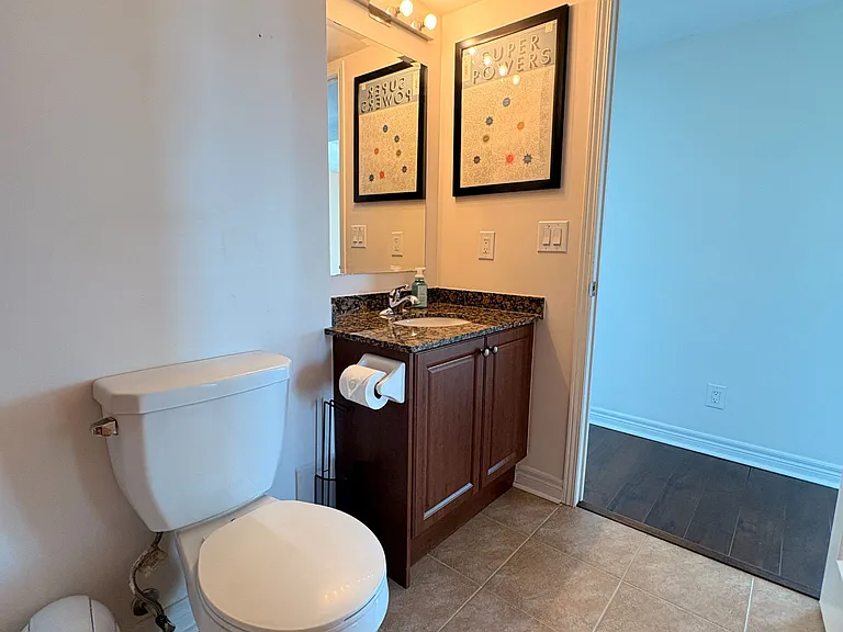 60 Fairfax Cres #425 — Photo 18