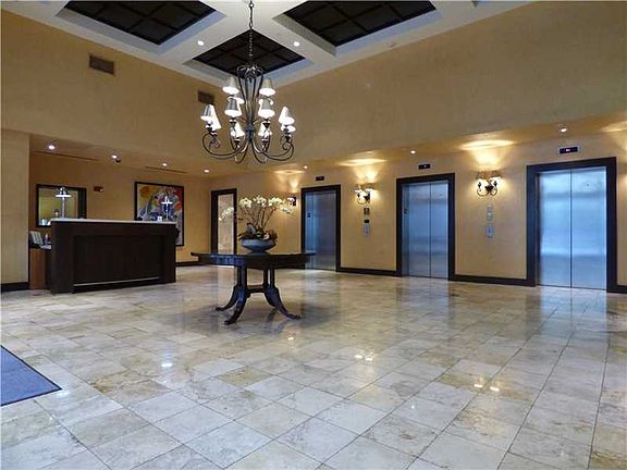 3rd image of 10 Aragon Ave Suite 1010