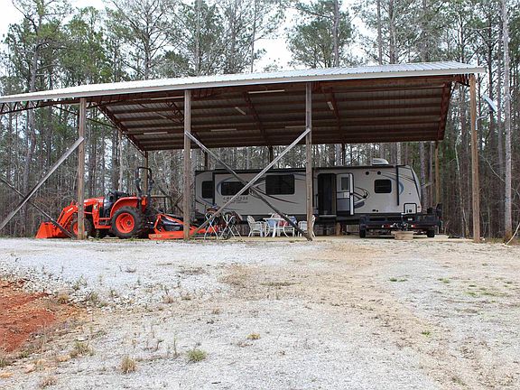2nd image of 1014 County Road 265