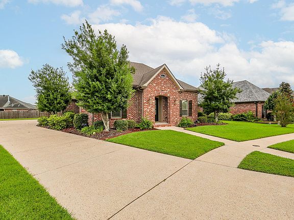 2nd image of 242 Jaden Ln