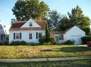 14306 Kennerdown Ave, Maple Heights, OH 44137