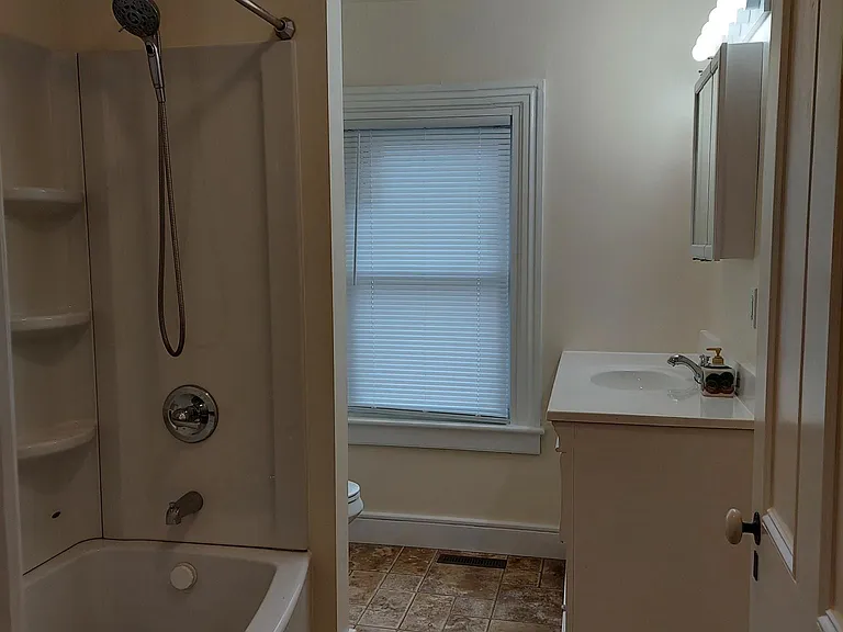 717 Centre St — Photo 13