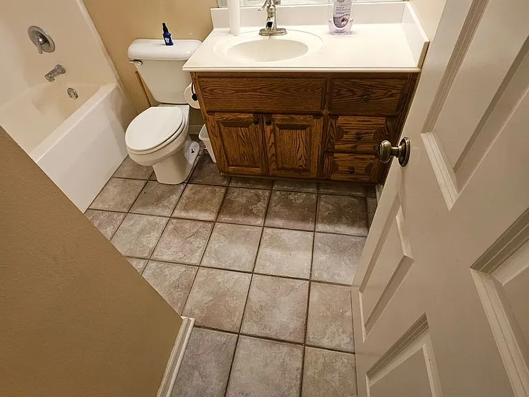 110 Lacey Ln — Photo 10