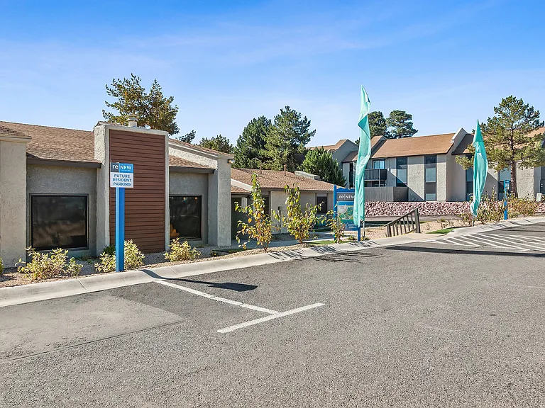 ReNew Flagstaff East — Photo 27