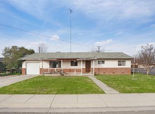 2037 6th St, Hughson, CA 95326