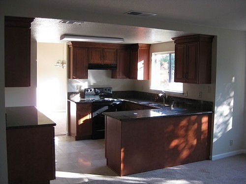 1st image of 1035 McRae Way