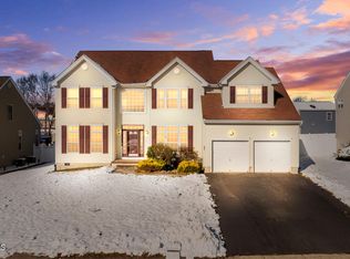 17 Heather Way, Barnegat, NJ 08005