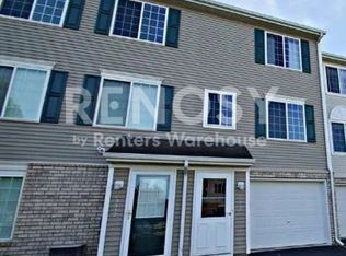 15537 Foghorn Ln, Apple Valley, MN 55124