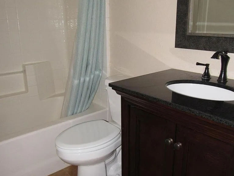 102 W Gail Dr — Photo 16