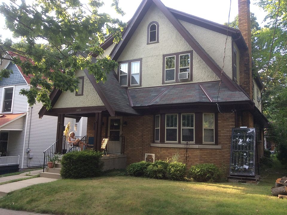 1st image of 1453 Milton St SE #2