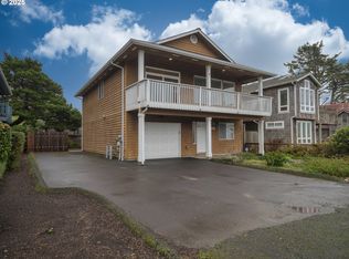 663 S Hemlock St, Cannon Beach, OR 97110
