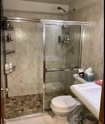 Rented by Signature Spaces NYC Corp | media 13