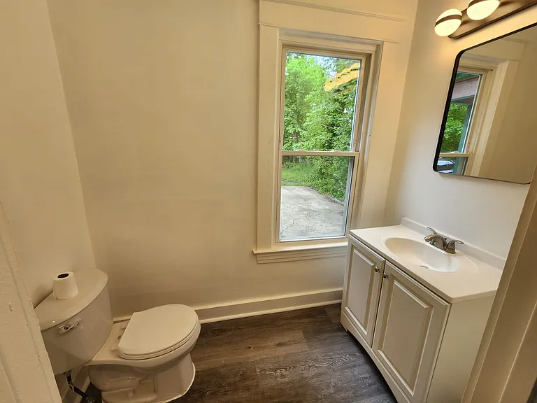 232 Fairgreen Ave #232 — Photo 4