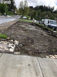 2nd image of 402 SE Main St
