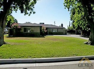 6204 Jennifer St, Bakersfield, CA 93308