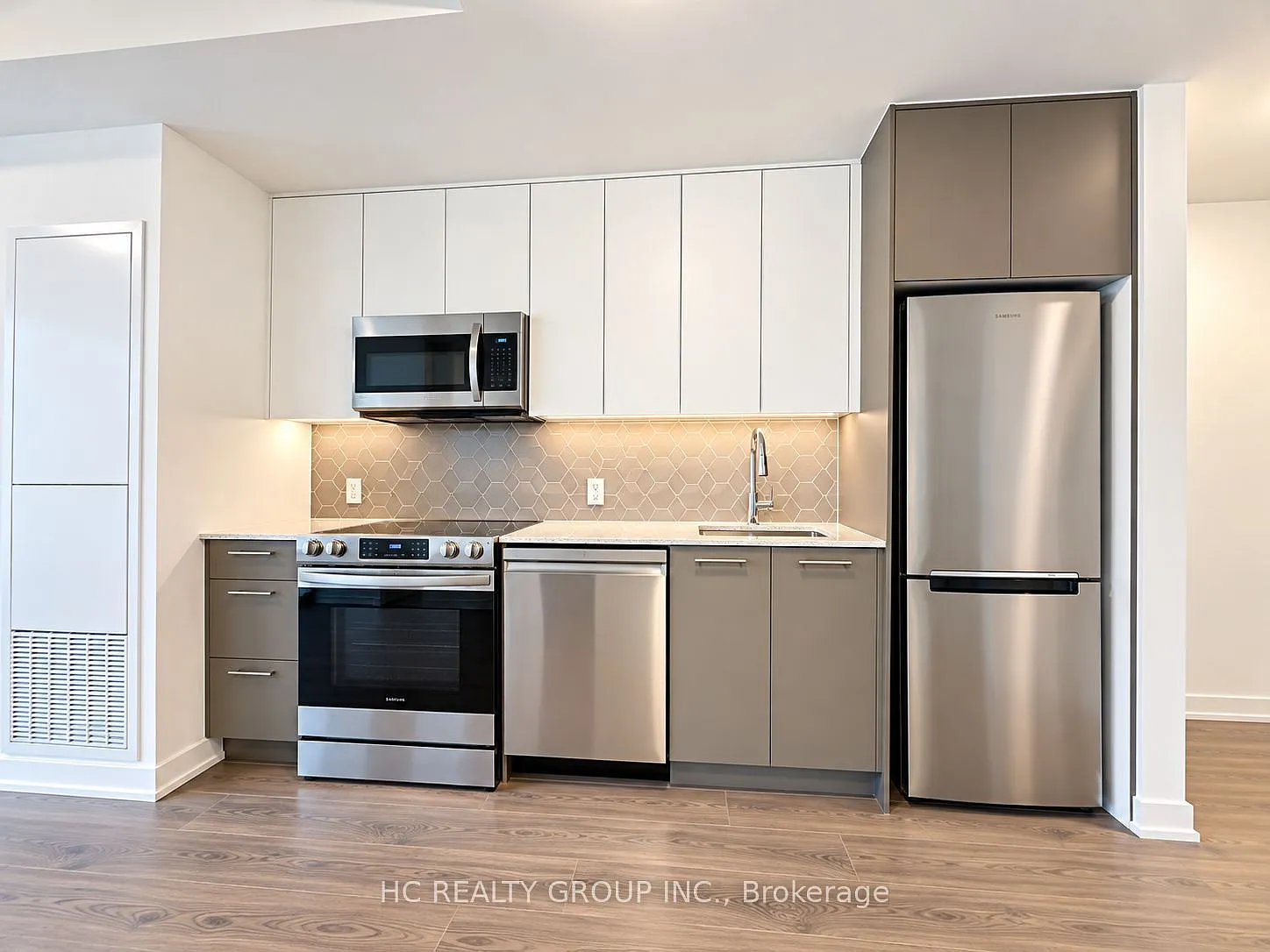 2 bed, $1,800 — Photo 2
