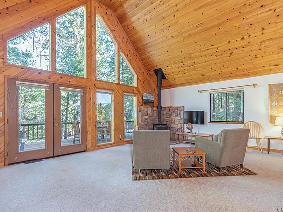 2nd image of 2674 Shoshone Dr