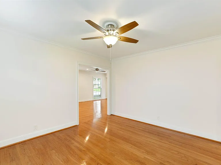 2343 Shakespeare St #1 — Photo 8