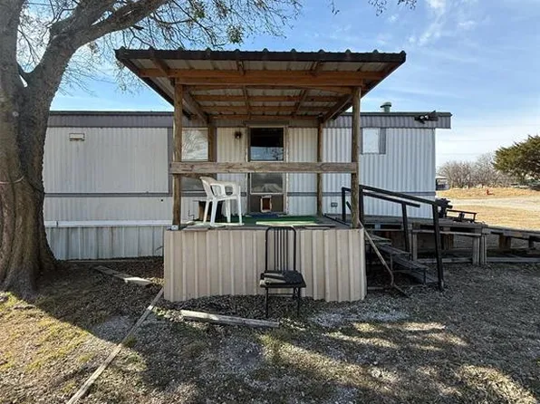 215 W K St, Ringling, OK 73456