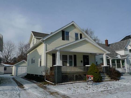 1st image of 1343 Tamarack Ave NW