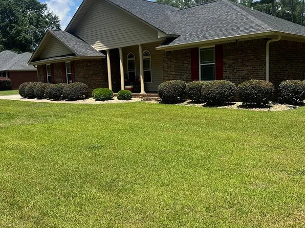 3097 Longleaf Dr, Sumter, SC 29154