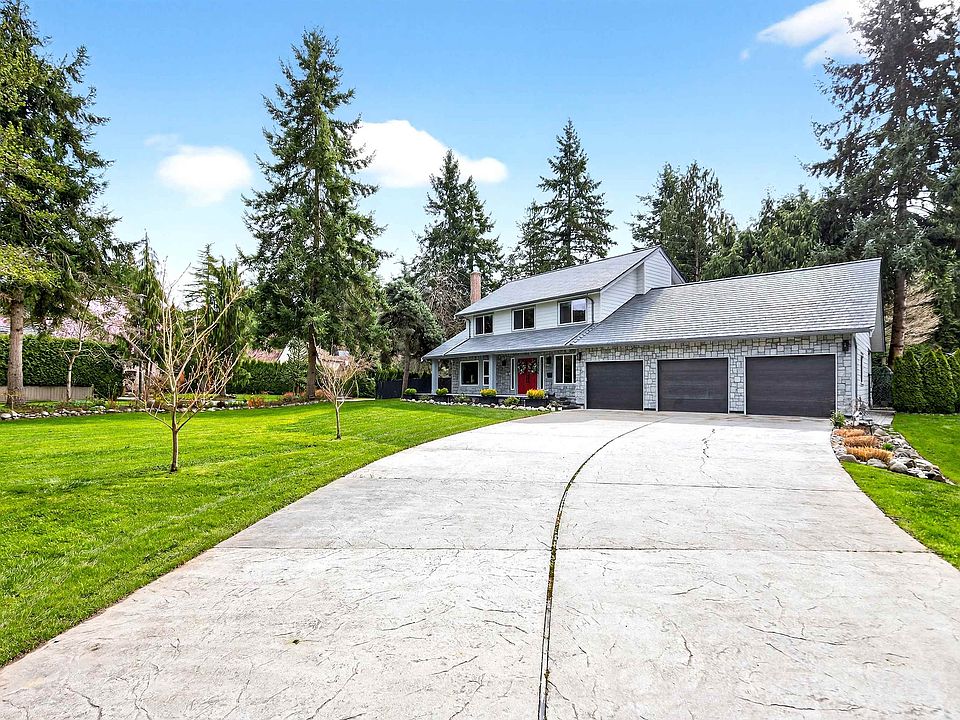 1st image of 13386 18a Ave