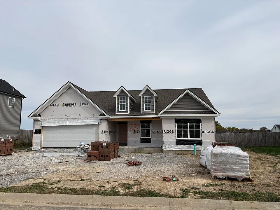232 Candy Apple Ln