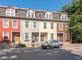 1121 Wareham Dr, Cincinnati, OH 45202