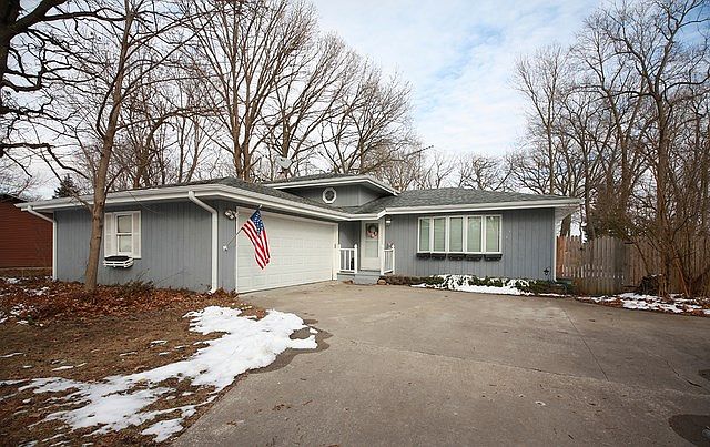1st image of 35811 S Jay Dr