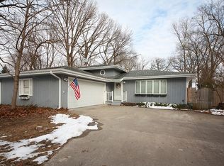 35811 S Jay Dr, Custer Park, IL 60481