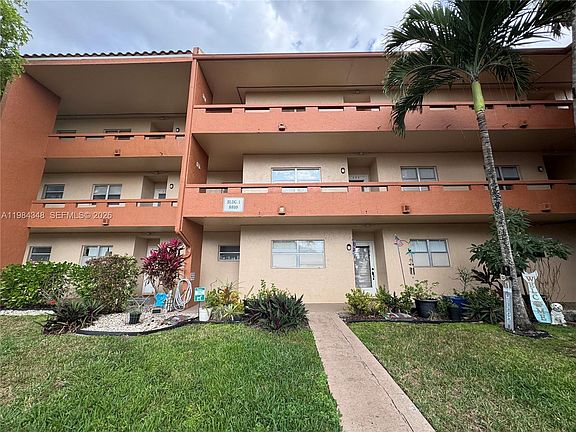 3rd image of 8810 W McNab Rd APT 203
