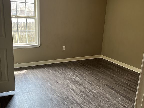 3rd image of 3808 Griffin St #C