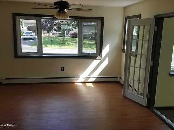 5th image of 1600 Commonwealth Blvd