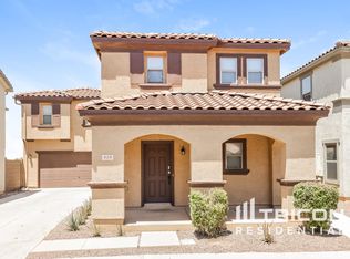 810 N 112th Dr, Avondale, AZ 85323