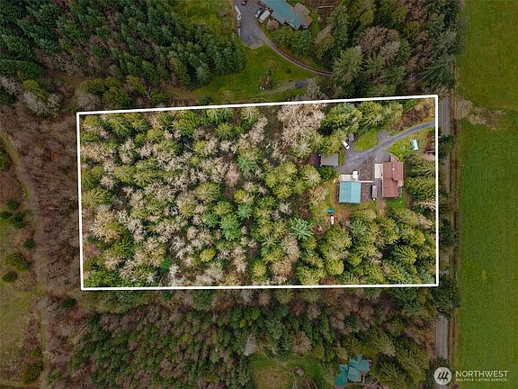 4th image of 2434 Salzer Valley Road