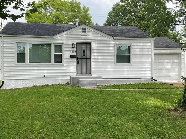 10120 Newbold Dr, Saint Louis, MO 63137