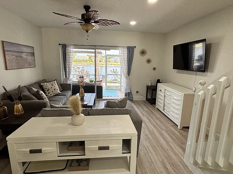 4711 Sabal Key Dr — Photo 5