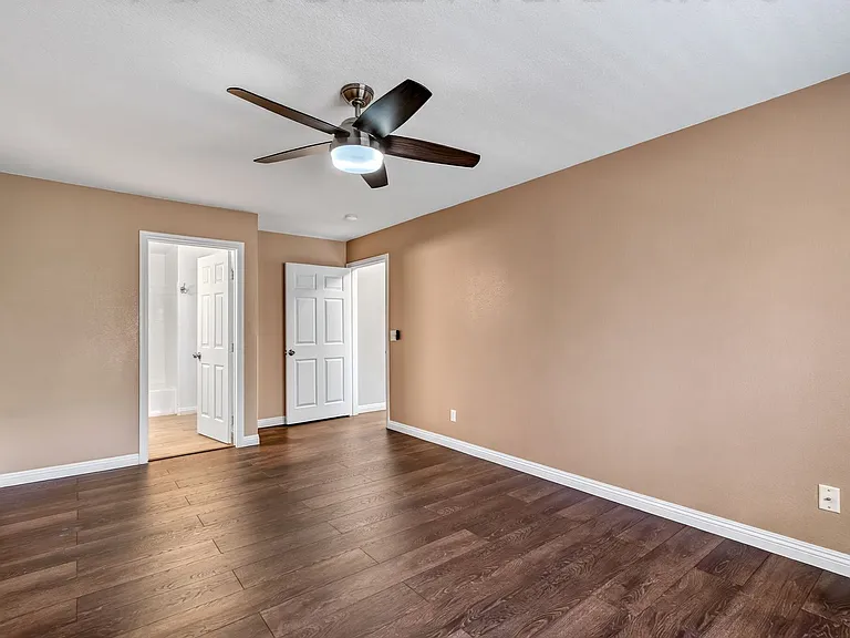 9631 Lame Horse Dr — Photo 13