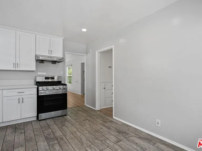 1019 Amherst Ave — Photo 14