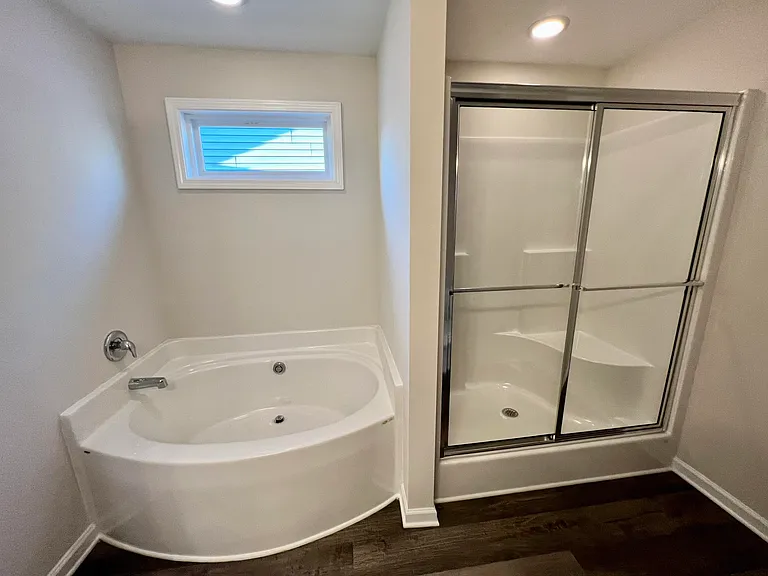 4044 Thimbleberry Dr — Photo 26
